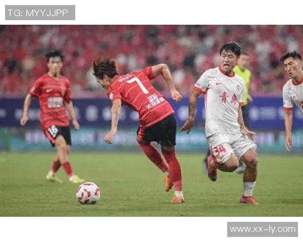 全国首个足球运动表现分析实验室在武汉启用AI教练助力运动员提升表现