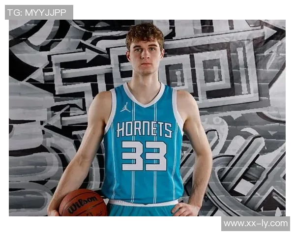 杨瀚森期待新秀赛季多上场时间力求减少失误不拖后腿